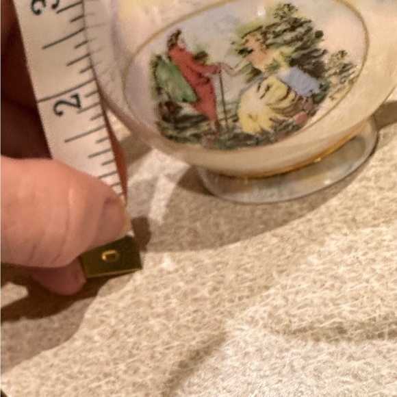 RARE Vintage China. Beautiful shimmering opal iridescent 9 cups and 9 saucers, - Picture 8 of 8